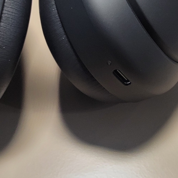 Sony WH-1000XM4 Headphones Open Box - Picture 9 of 12